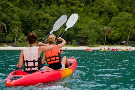 Life Vests Are Essential When Kayaking & Canoeing - Spivey Law Firm, Personal Injury Attorneys, P.A.