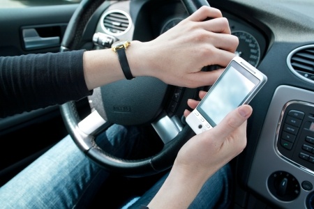 Texting and Driving Accidents - The 25 Scariest Statistics - Spivey Law Firm, Personal Injury Attorneys, P.A.