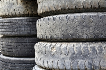 Commercial vehicle tires are required to be maintained - Spivey Law Firm, Personal Injury Attorneys, P.A.