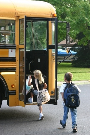 Watch out for back-to-school students-obey school bus laws - Spviey Law Firm, Personal Injury Attorneys P.A.