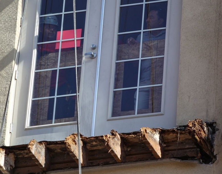 Could A Balcony Collapse Signal A Construction Defect - Spivey Law Firm, Personal Injury Attorneys, P.A.